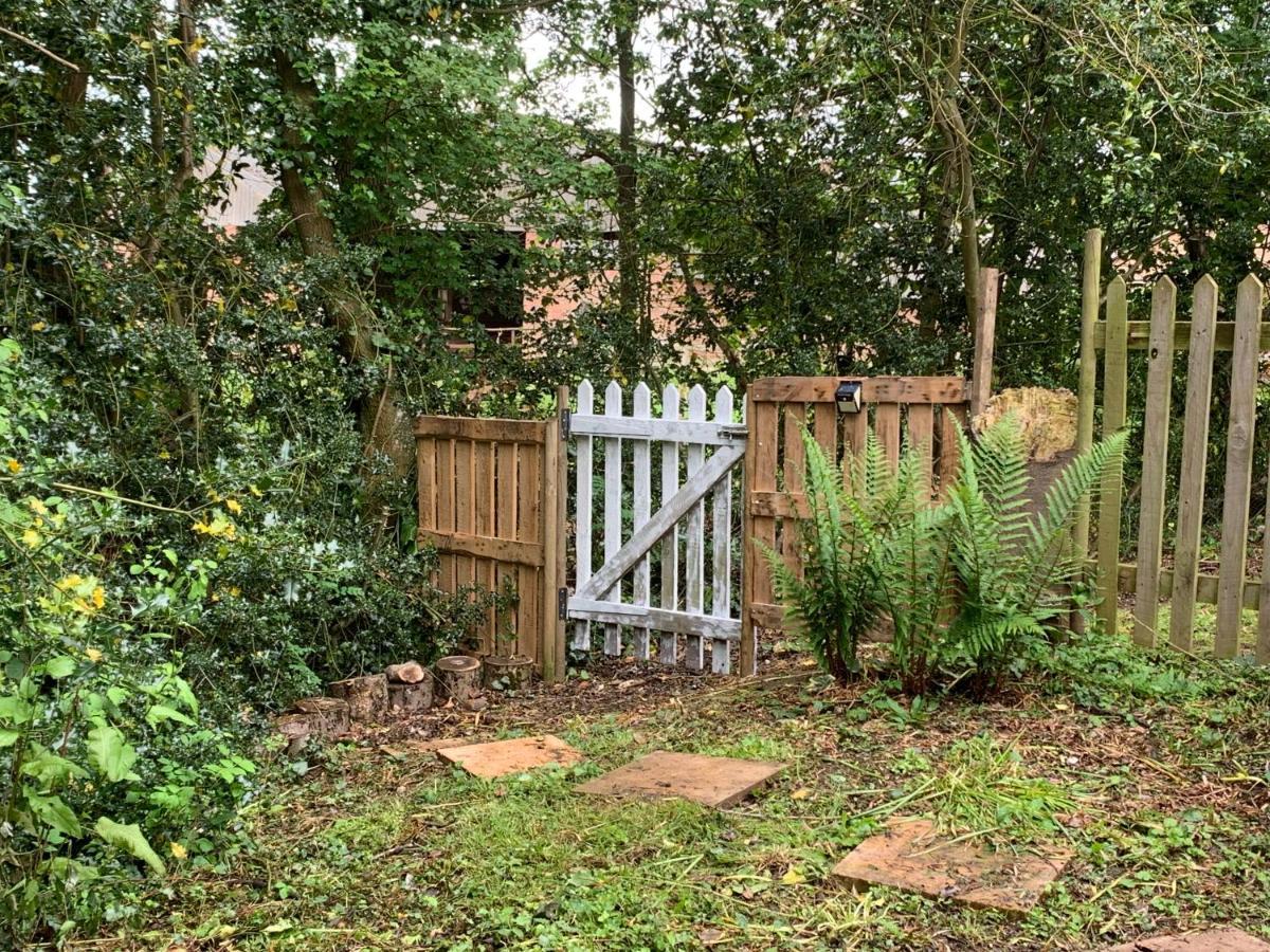 Hedgehog Lodge Colwall Exterior photo